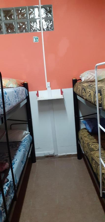 Hostel El Viajante Los Antiguos Dış mekan fotoğraf