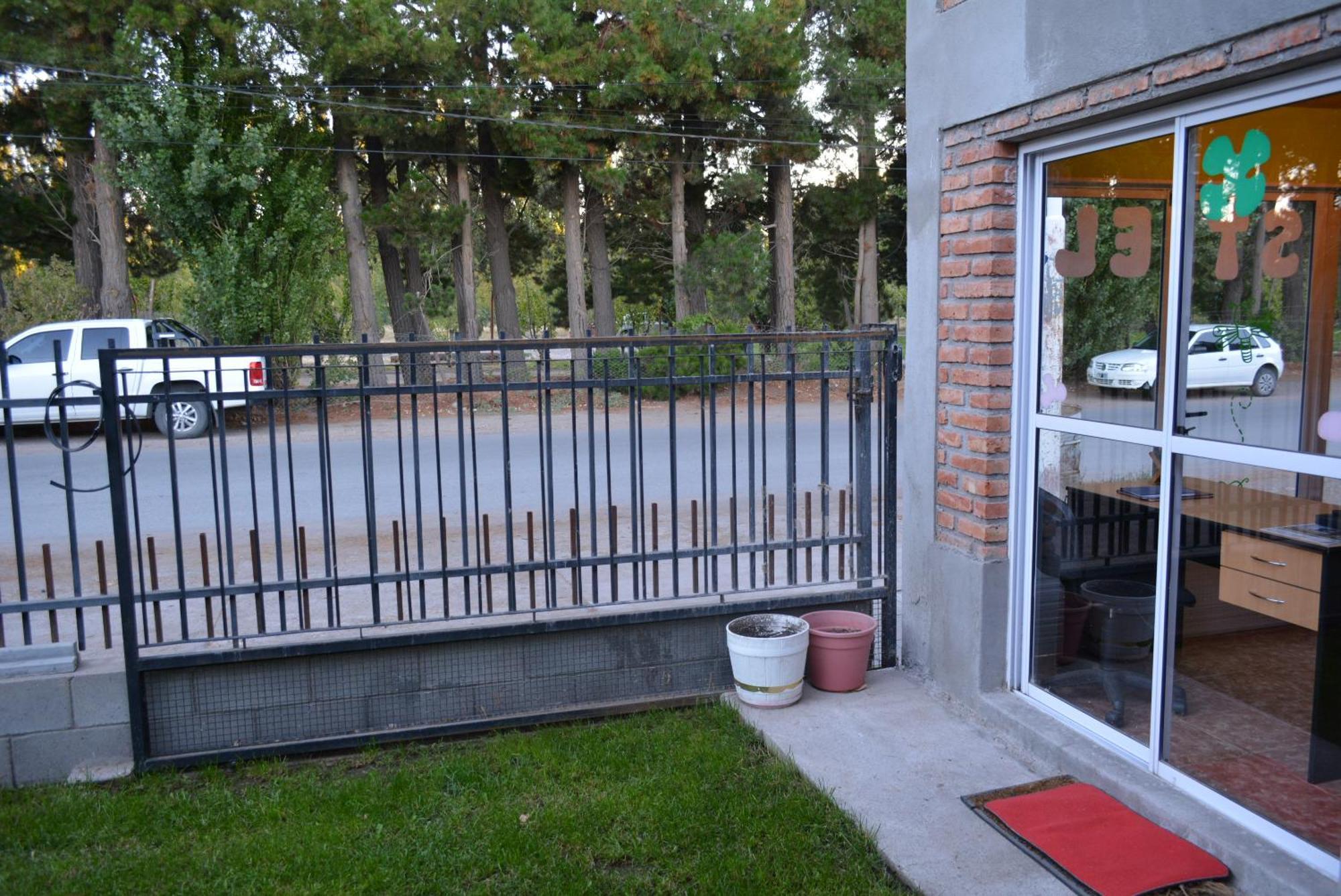 Hostel El Viajante Los Antiguos Dış mekan fotoğraf